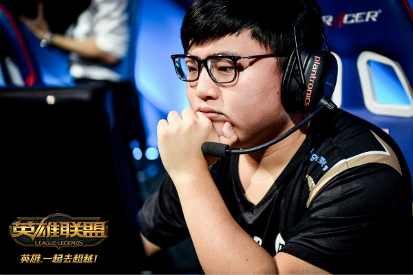 Uzi赛事官方发布势不可挡新规,雄鹿争议不断!的简单介绍 Uzi赛事官方发布势不可挡新规,雄鹿争议不断!的简单介绍